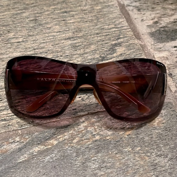 Ralph Lauren Sunglasses - Picture 2 of 10
